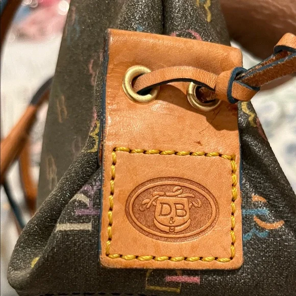 Dooney & Bourke Vintage Brown and Tan Signature Series Collection Shoulder Bag - Picture 12 of 16